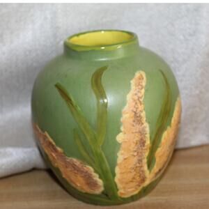 Vintage Lee Pottery Green Floral Vase